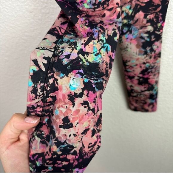 Lululemon Base Pace Hi Rise Crop 23" Leggings Stencil Blossom Multi Floral 4 - Picture 5 of 6